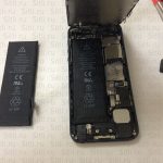 разбор и замена аккумуляторной батареи айфон 5 фото